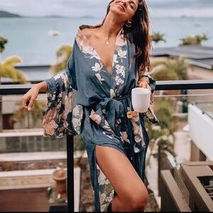 Bohemian kimono peacock cardigan pocket top blue
